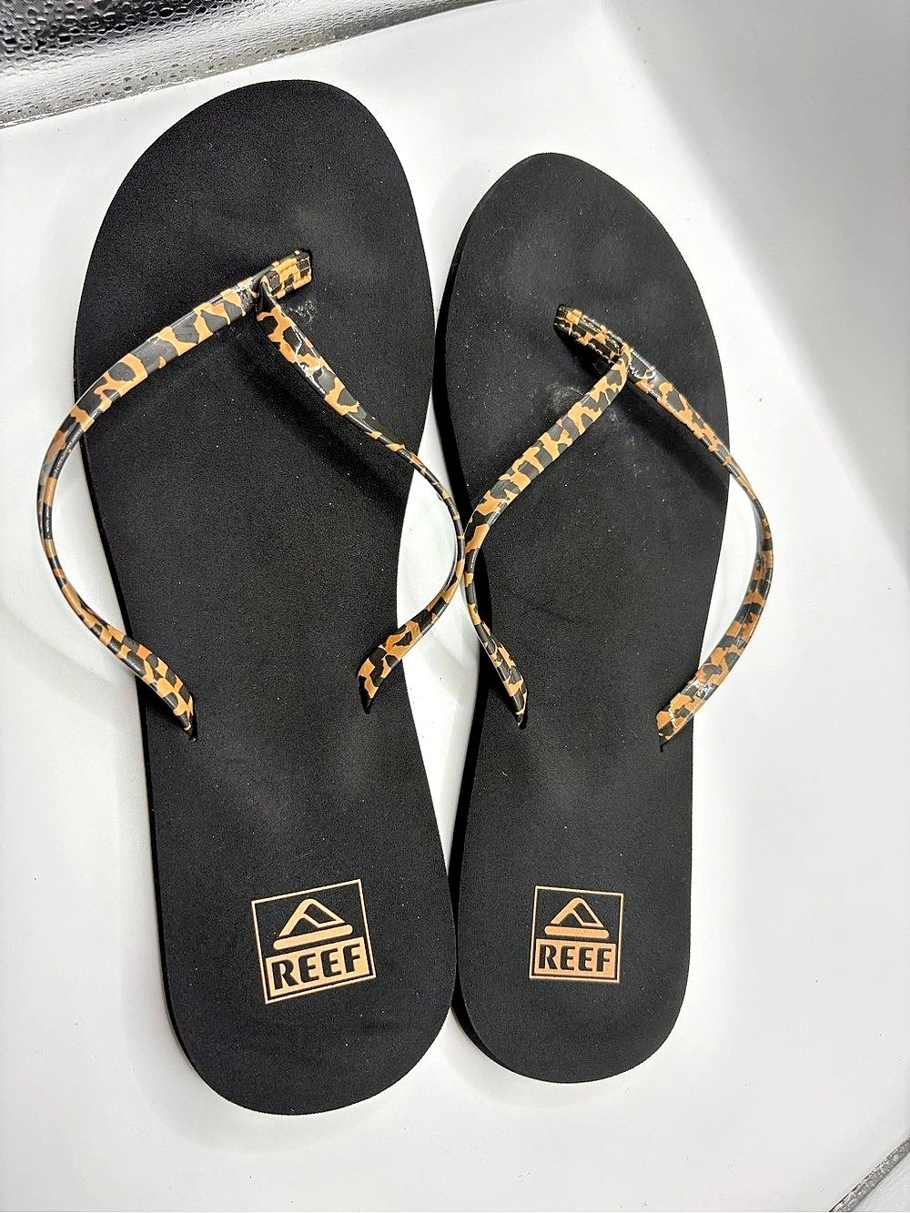 Reef Bliss Nights Animal Print Sandals US 6